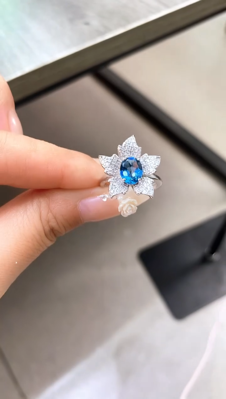 【闪购商品】托帕石戒指银S925镶嵌天然托帕石戒指