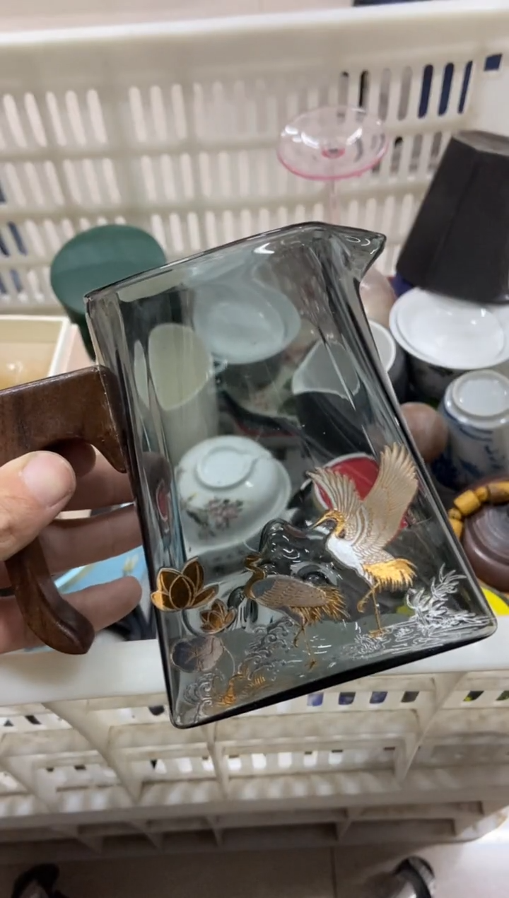 杯无运费险有瑕疵的摄影的产品有使用过的痕迹有点脏介意勿拍