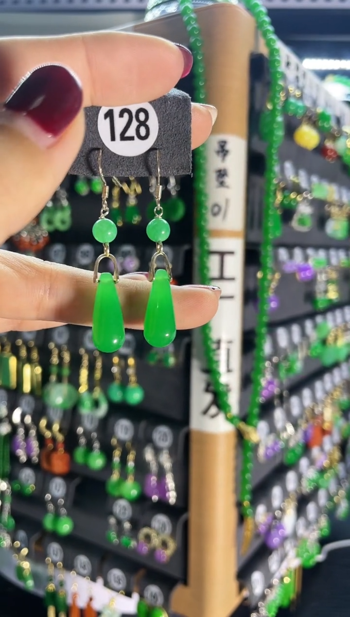 【闪购商品】翡翠耳饰银S925镶嵌128   