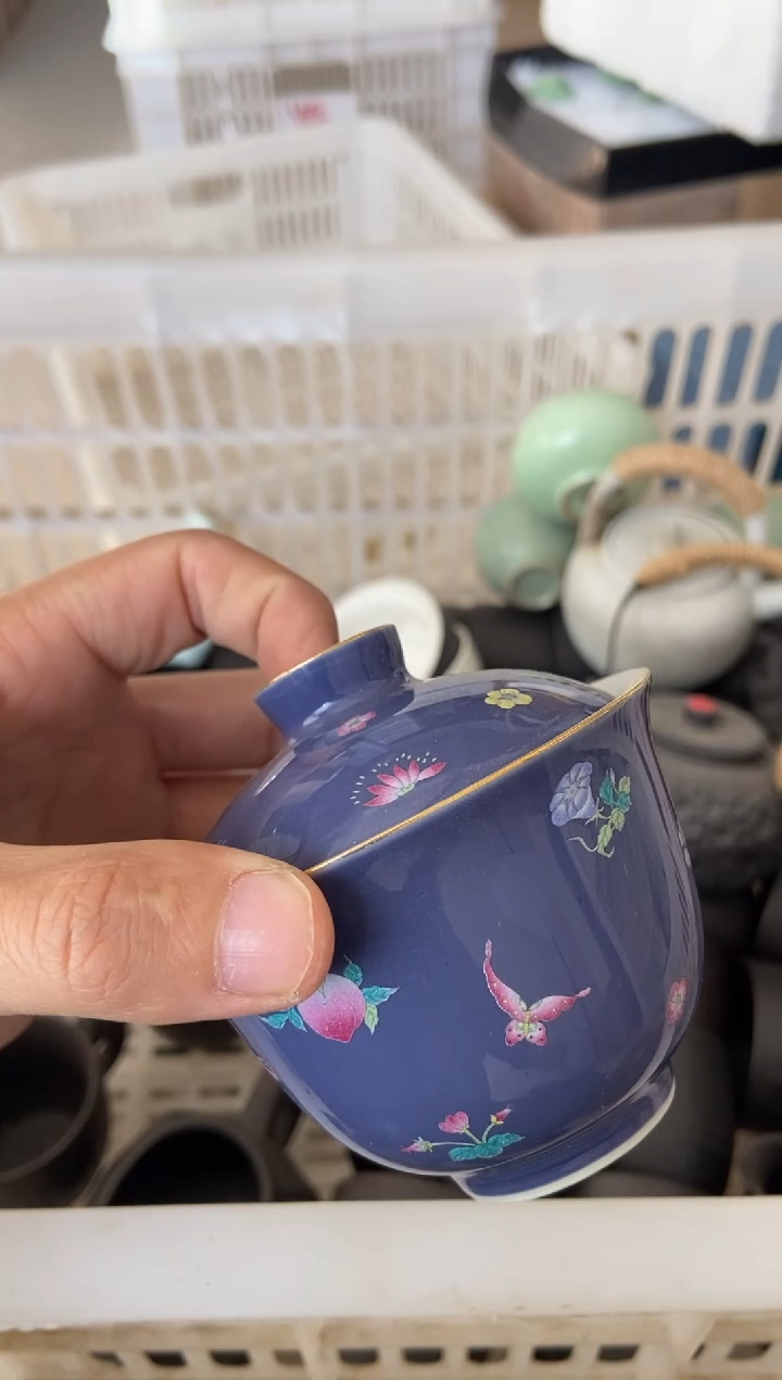 杯无运费险有瑕疵的摄影的产品有使用过的痕迹有点脏介意勿拍