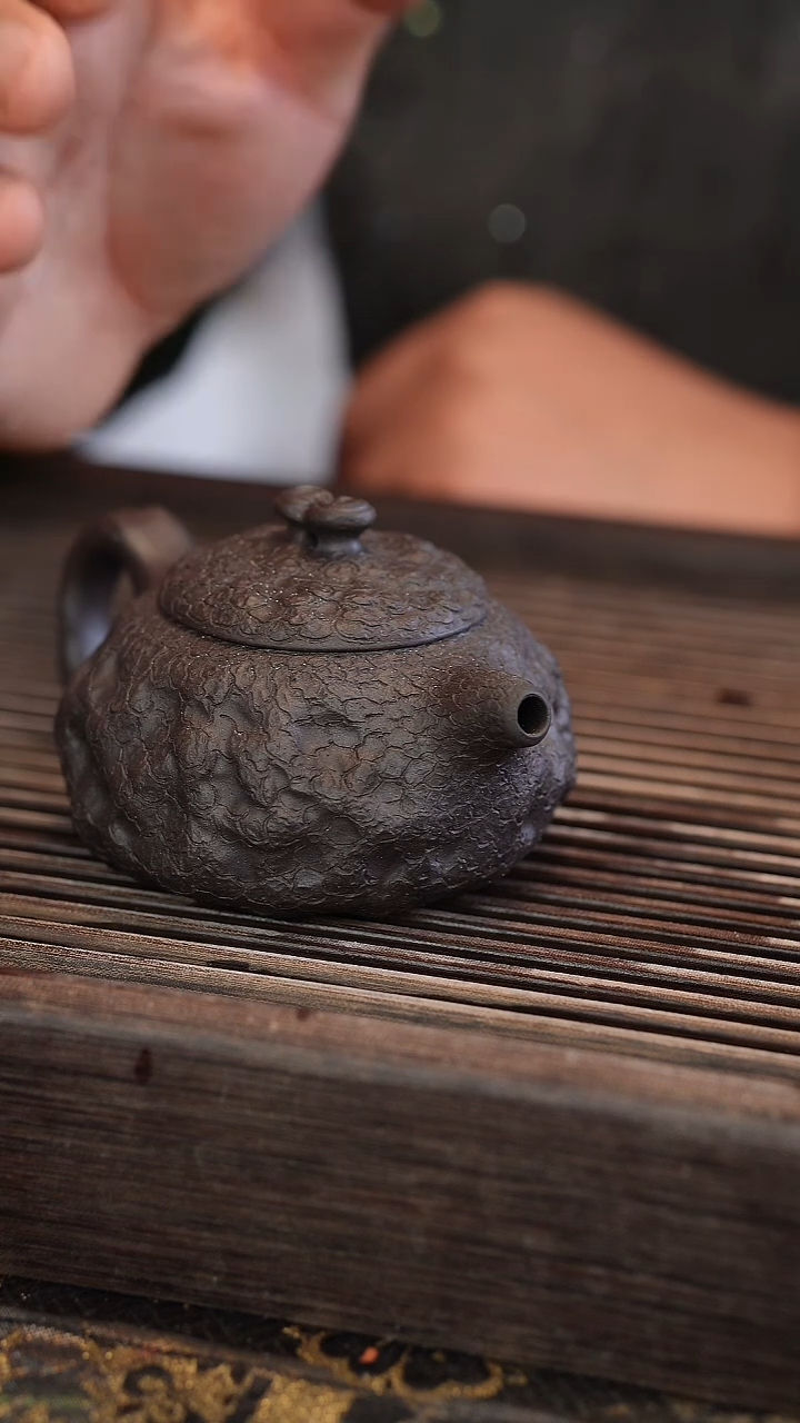 茶杯紫砂原矿手工制作黑金砂供春半手工180毫升