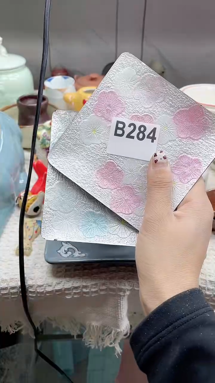 【闪购商品】B284默认微瑕满十八包邮