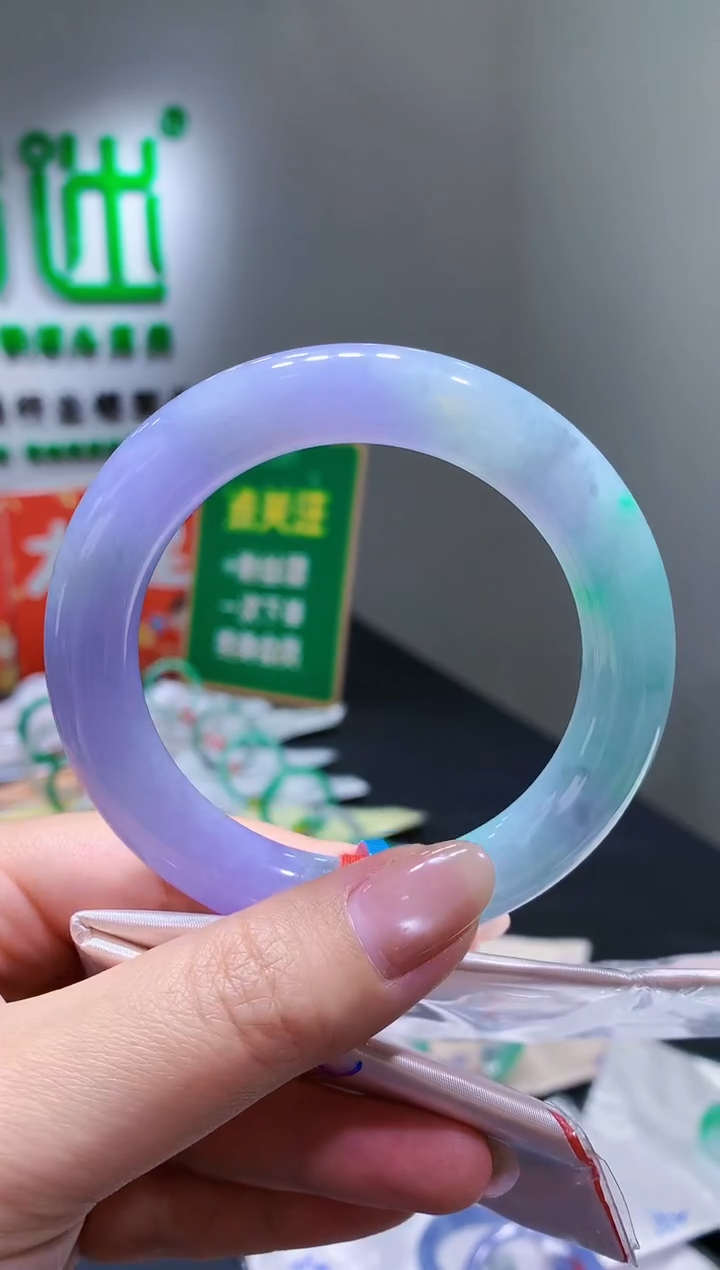 未镶嵌手镯翡翠-k324  天然缅甸A货翡翠59.8圆条