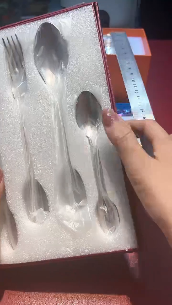 【闪购商品】瓷片锅碗瓢盆一件不剩