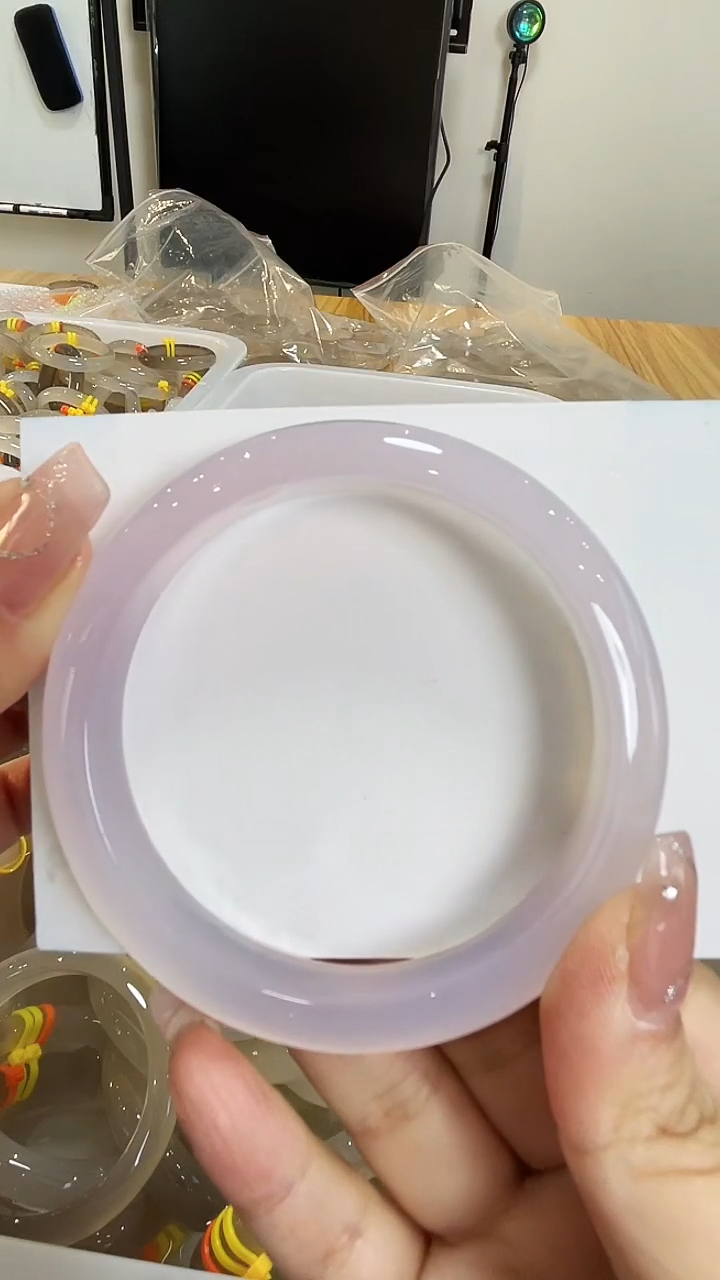 【闪购商品】玛瑙/玉髓手镯合金高冰天然玛瑙冰种玉髓手镯59