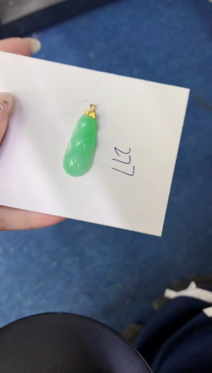 【闪购商品】翡翠颈饰18K金镶嵌00000000000