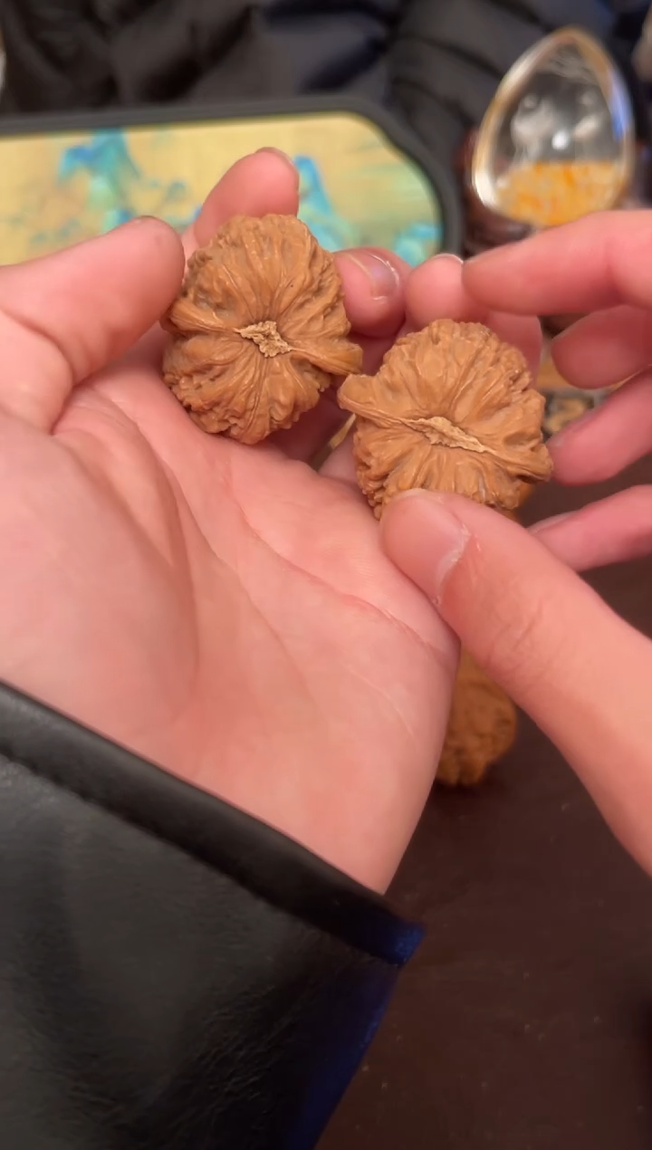 吊坠文玩核桃密纹36