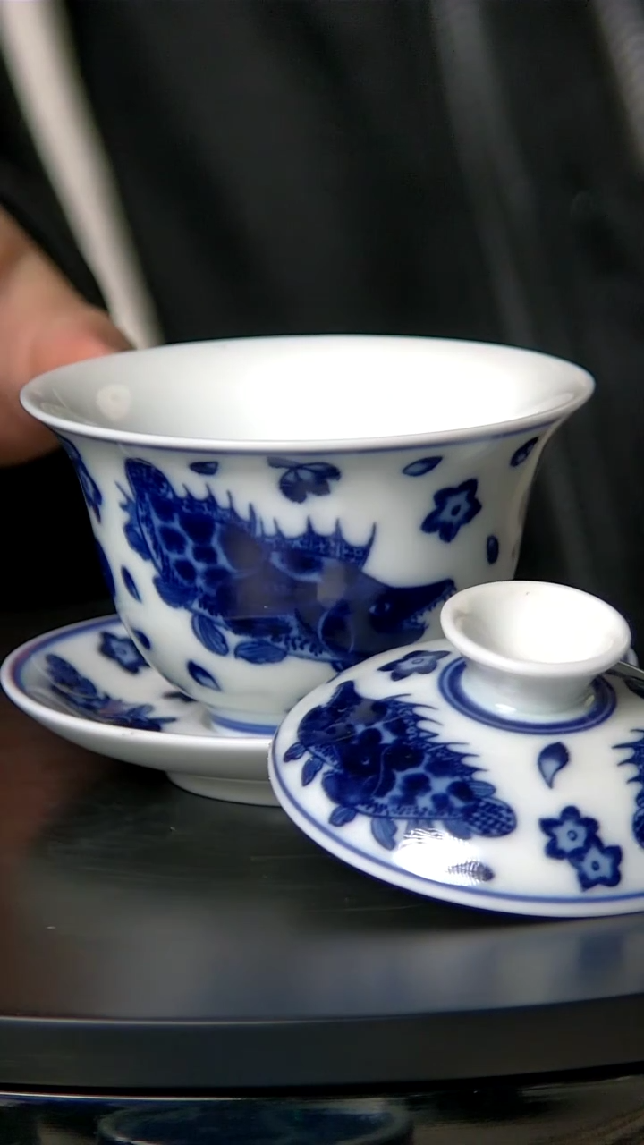 景德镇青花鳜鱼三才盖碗