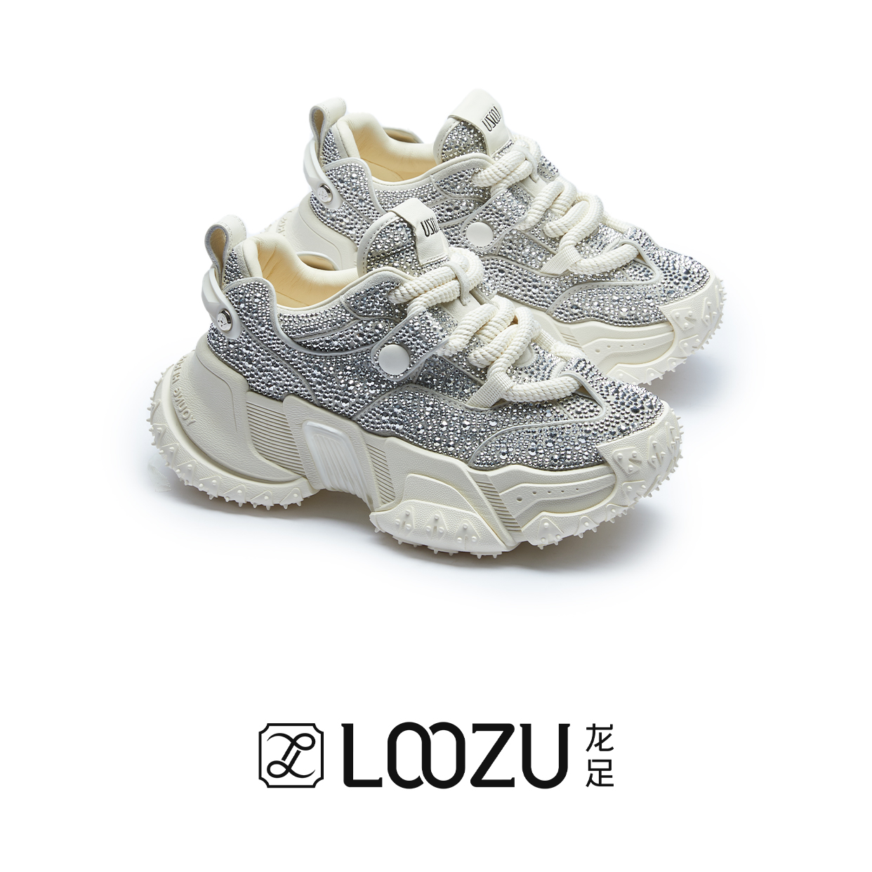 【LOOZU】龙足品牌女鞋2025冬季新款带钻羊猄尖头老爹鞋655117