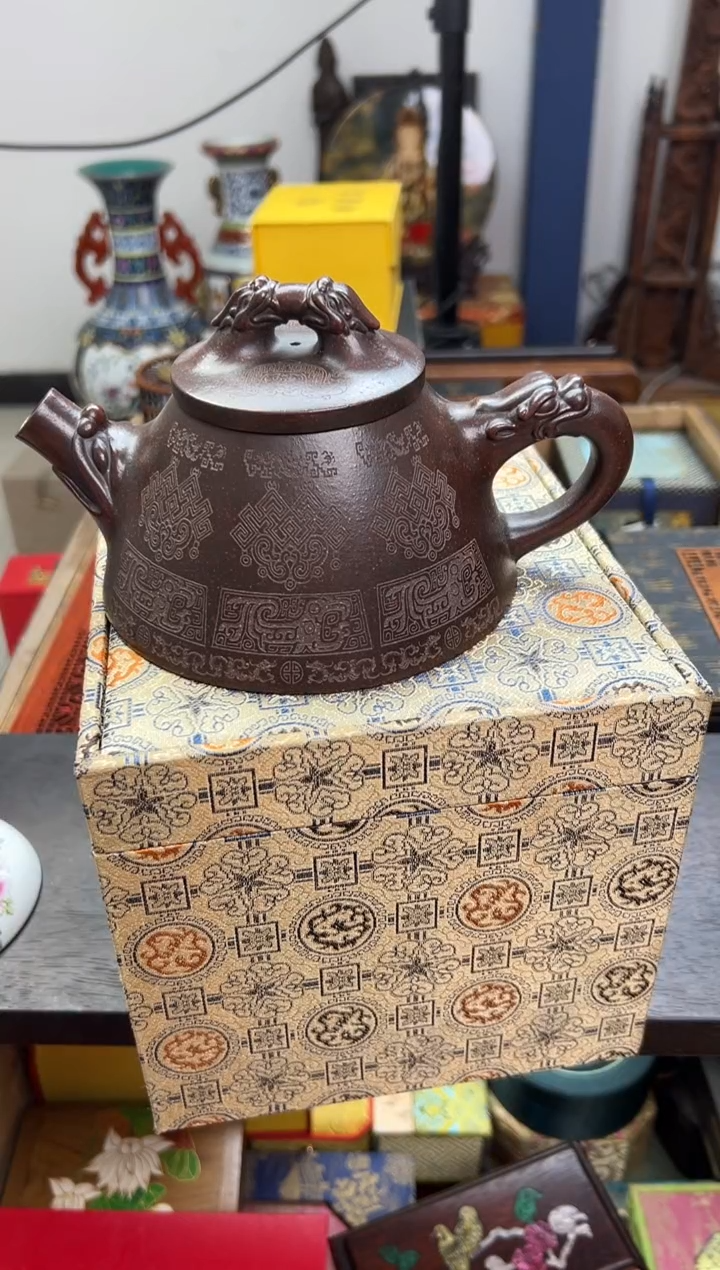 茶壶紫砂-------------188