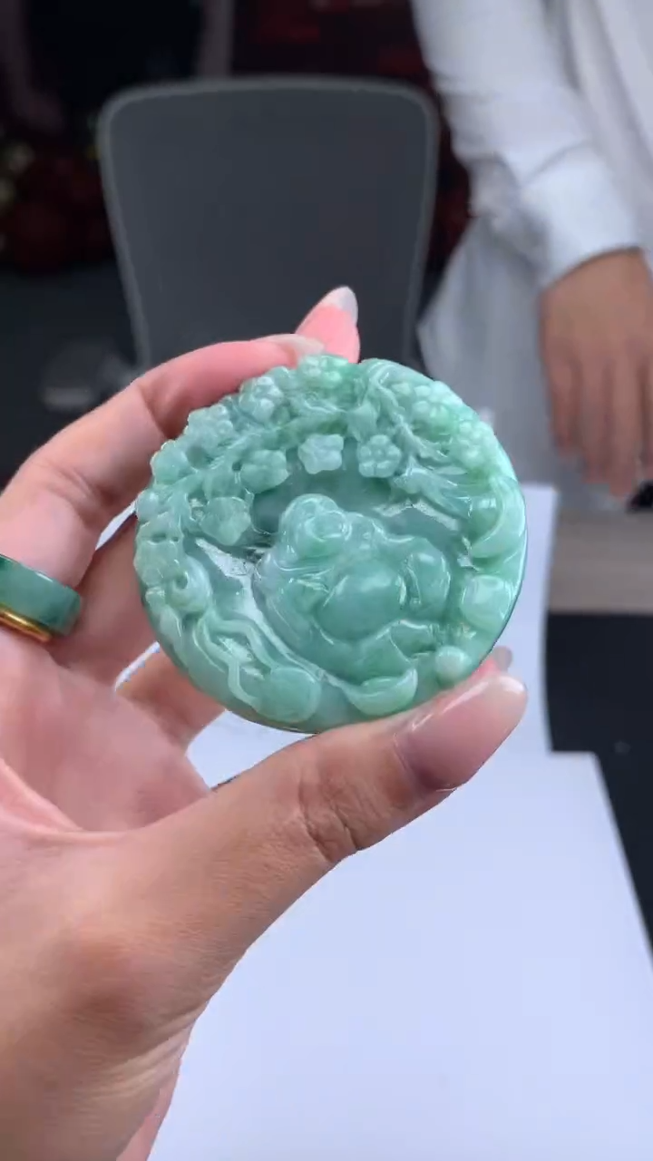 【闪购商品】定制翡翠未镶嵌不退不换CMH1件-A