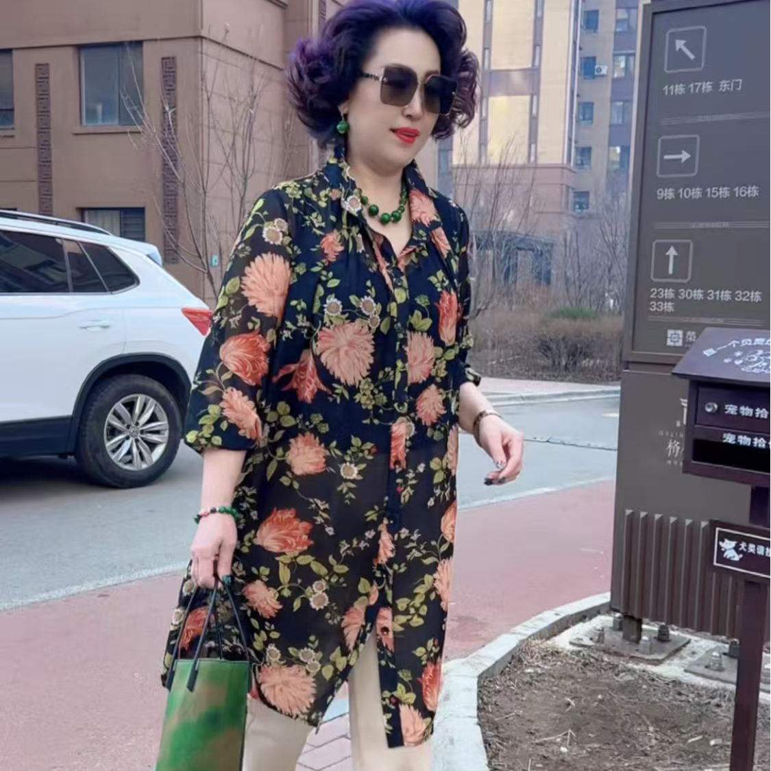 【敏敏家】2025年春夏新款春意盎然时尚减龄花衫