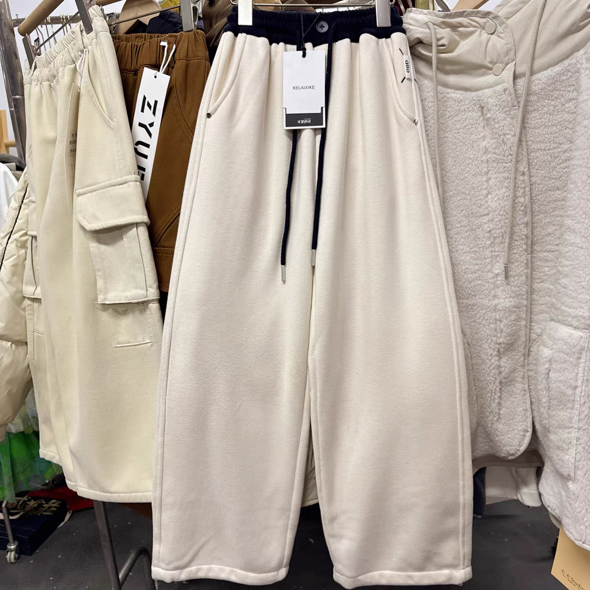 C801 男童女童儿童冬季加绒加厚休闲裤百搭直筒裤