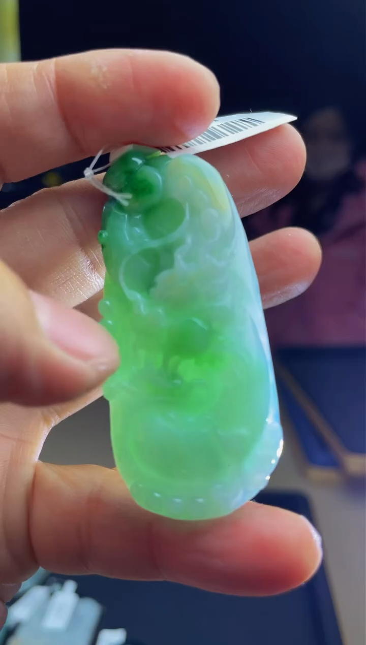 【闪购商品】定制翡翠未镶嵌        1541