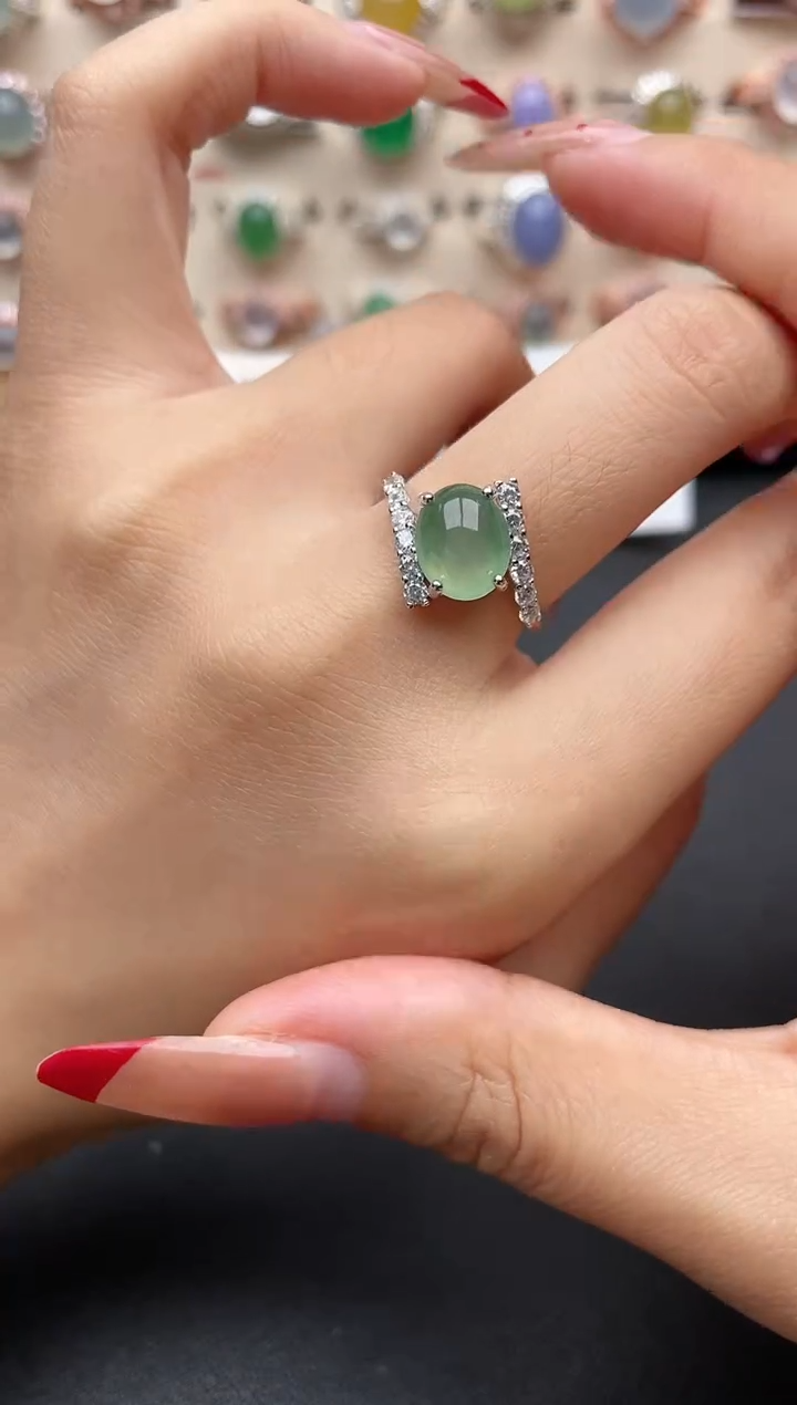 【闪购商品】翡翠戒指银S925镶嵌一物一证一礼盒