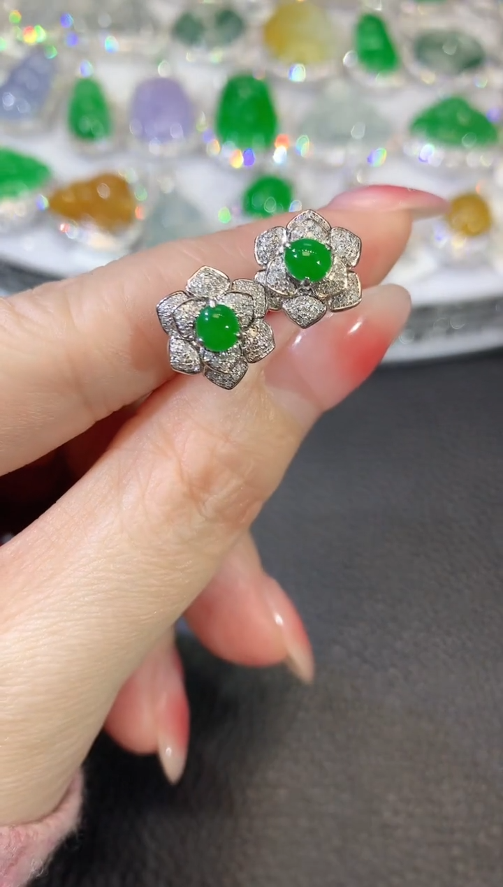 【闪购商品】翡翠耳饰18K金镶嵌A44   