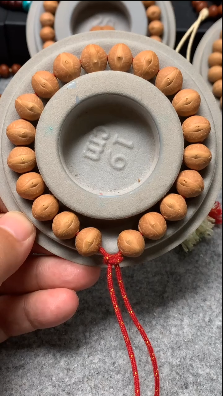 手串凤眼菩提微***。12.5mm鹤系列福利