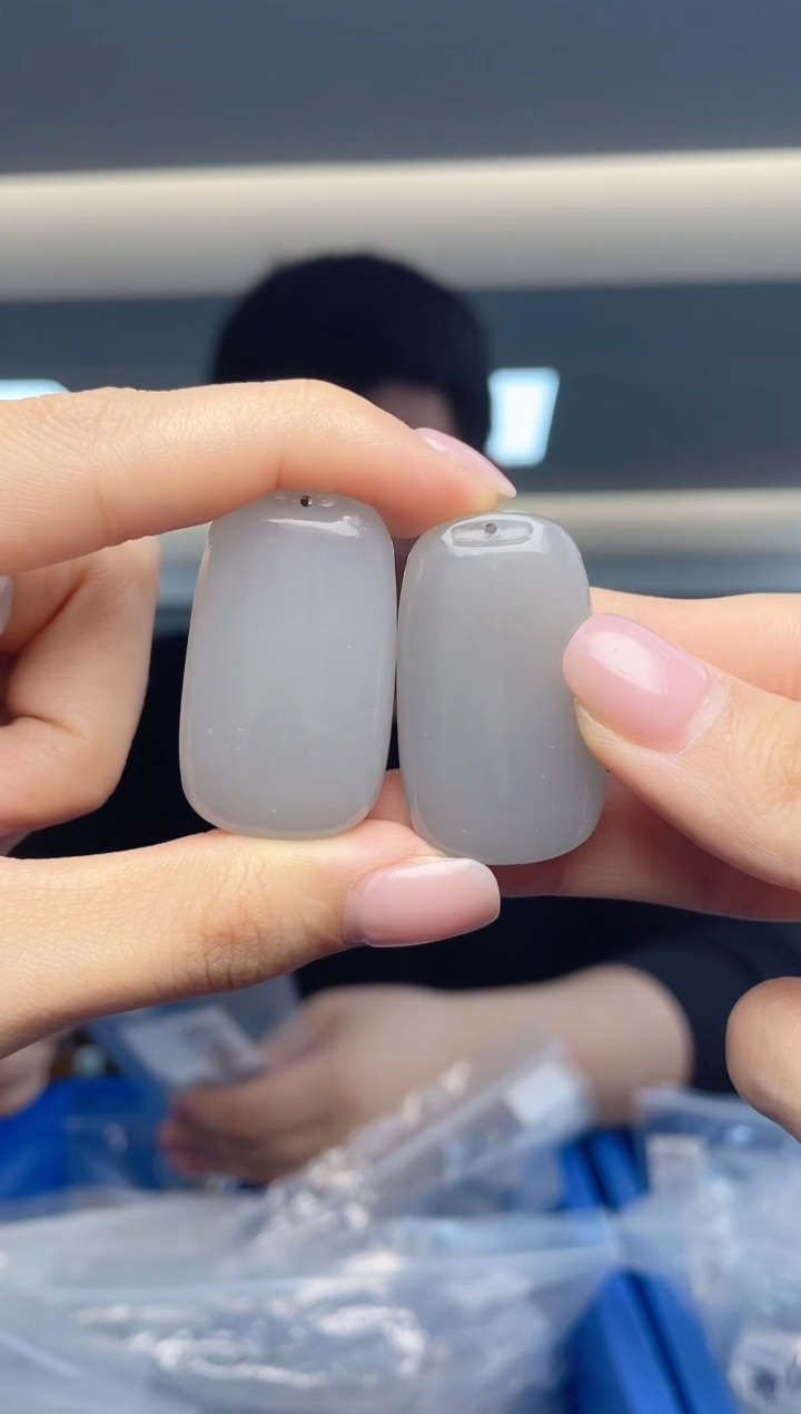 【闪购商品】和田玉`未镶嵌多样性发一件