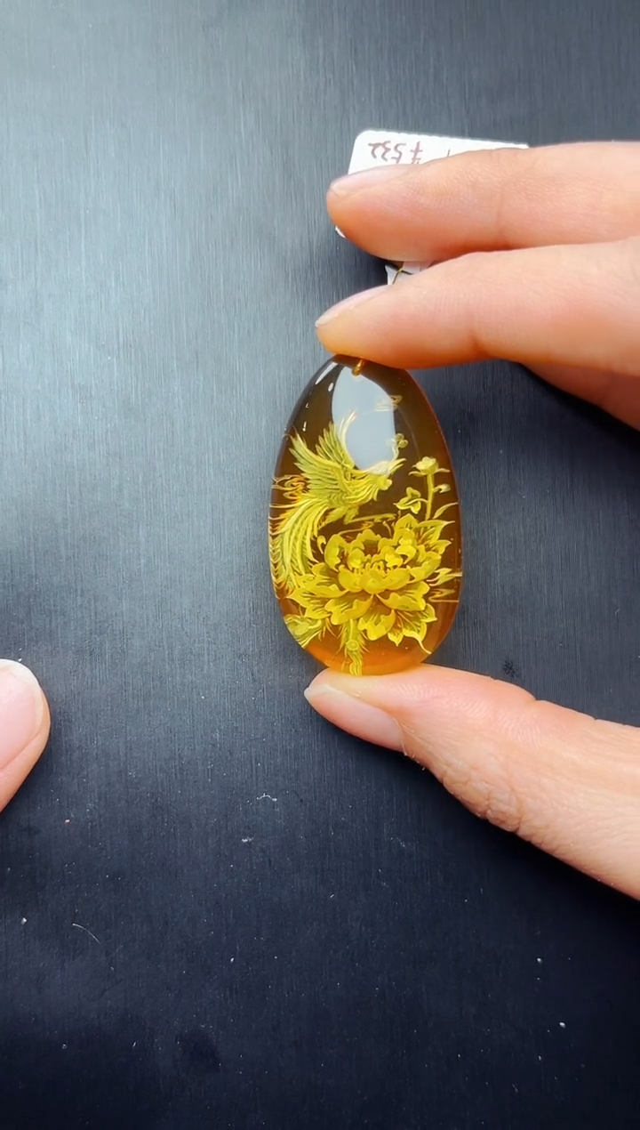 【闪购商品】琥珀颈饰未镶嵌凤凰