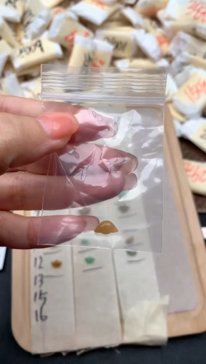 未镶嵌挂件翡翠?*汐一3