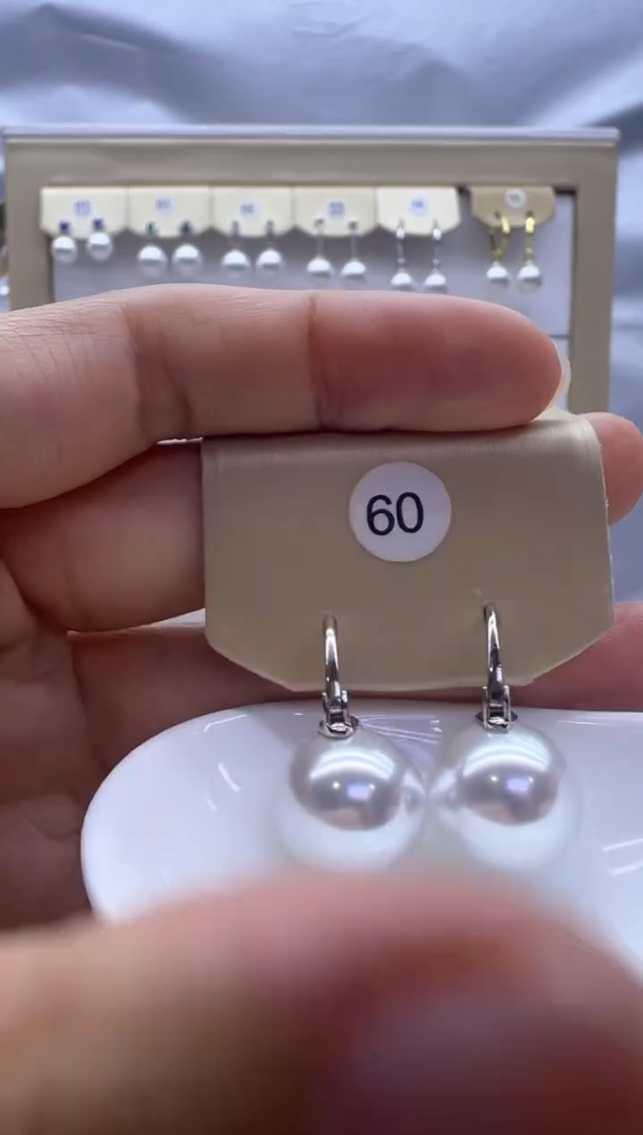 银S925镶嵌耳饰淡水珍珠60