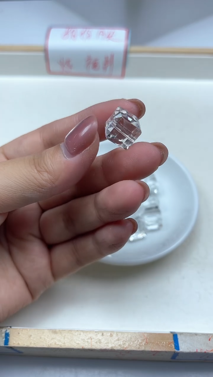水晶珠宝半成品未镶嵌M441白水晶方糖12mm4颗9.9元