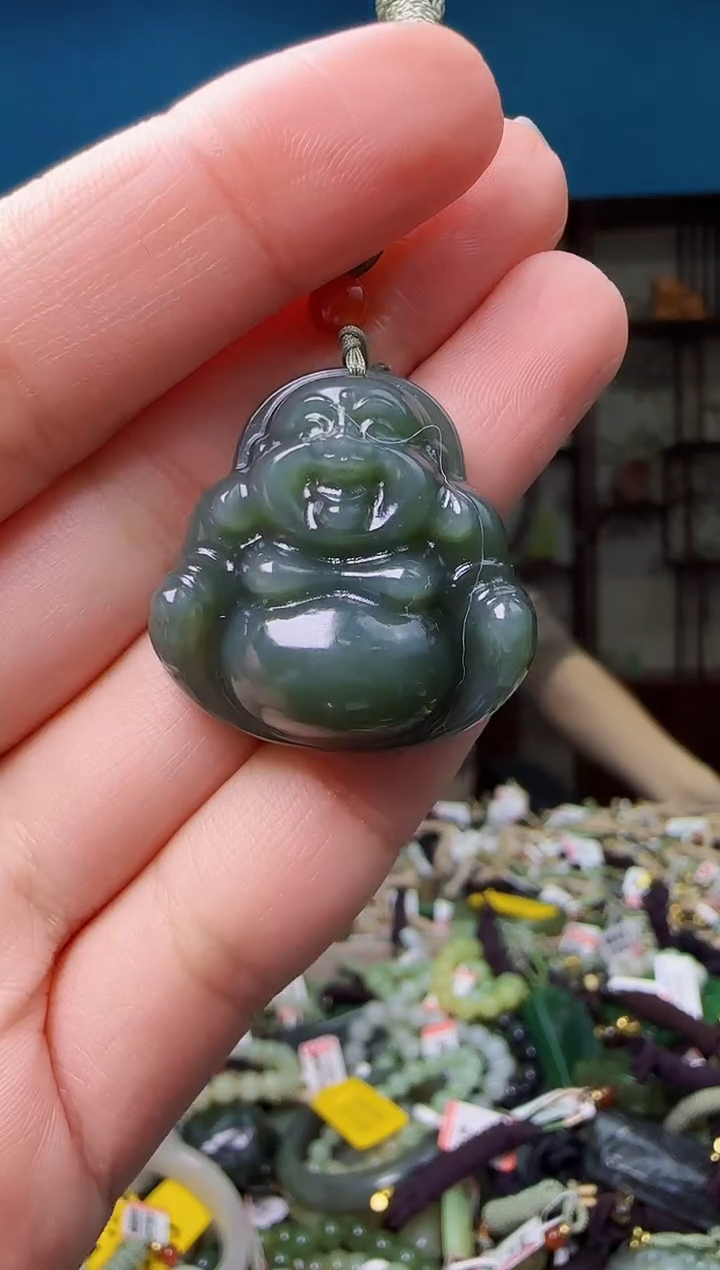 颈饰未镶嵌和田玉1