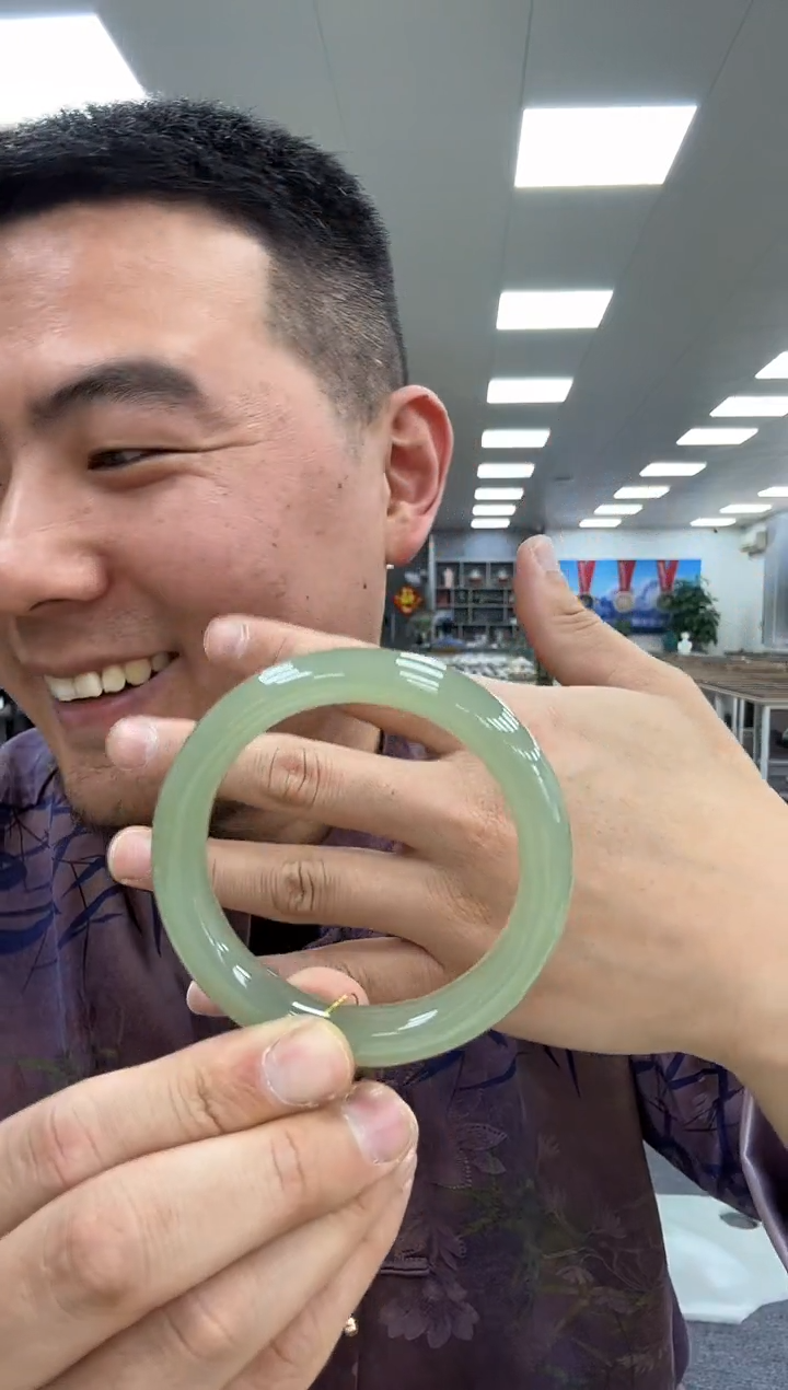 【闪购商品】和田玉手镯未镶嵌56-57  110