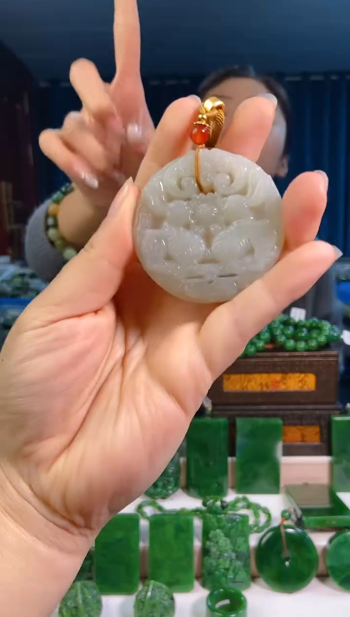 【闪购商品】和田玉挂件未镶嵌1