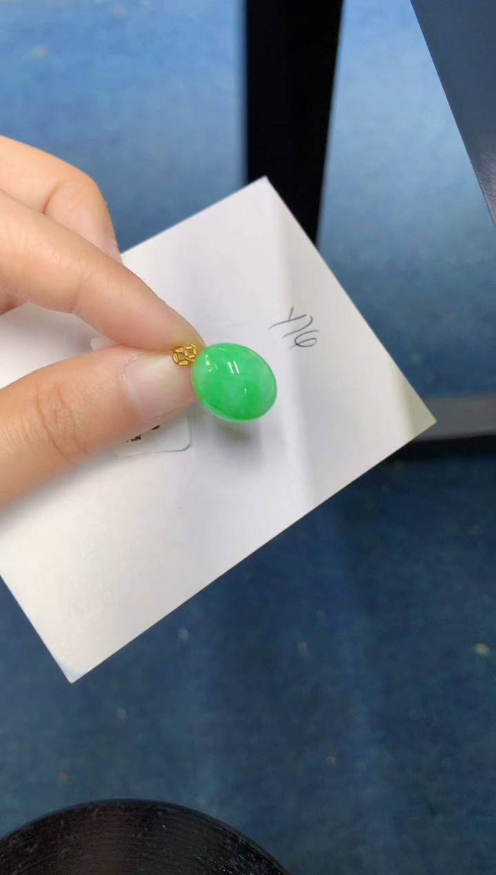 【闪购商品】翡翠颈饰18K金镶嵌000000000