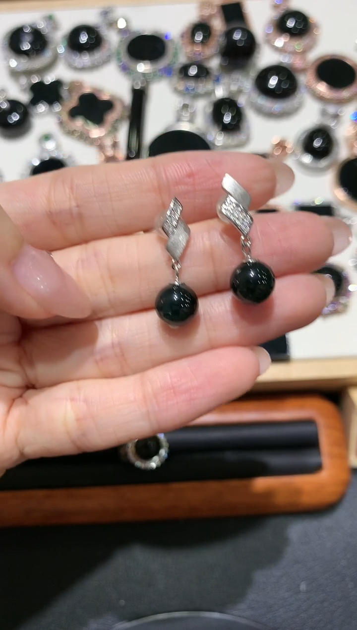 翡翠银S925镶嵌吊坠(不含链)32多人多样性随机发货1件