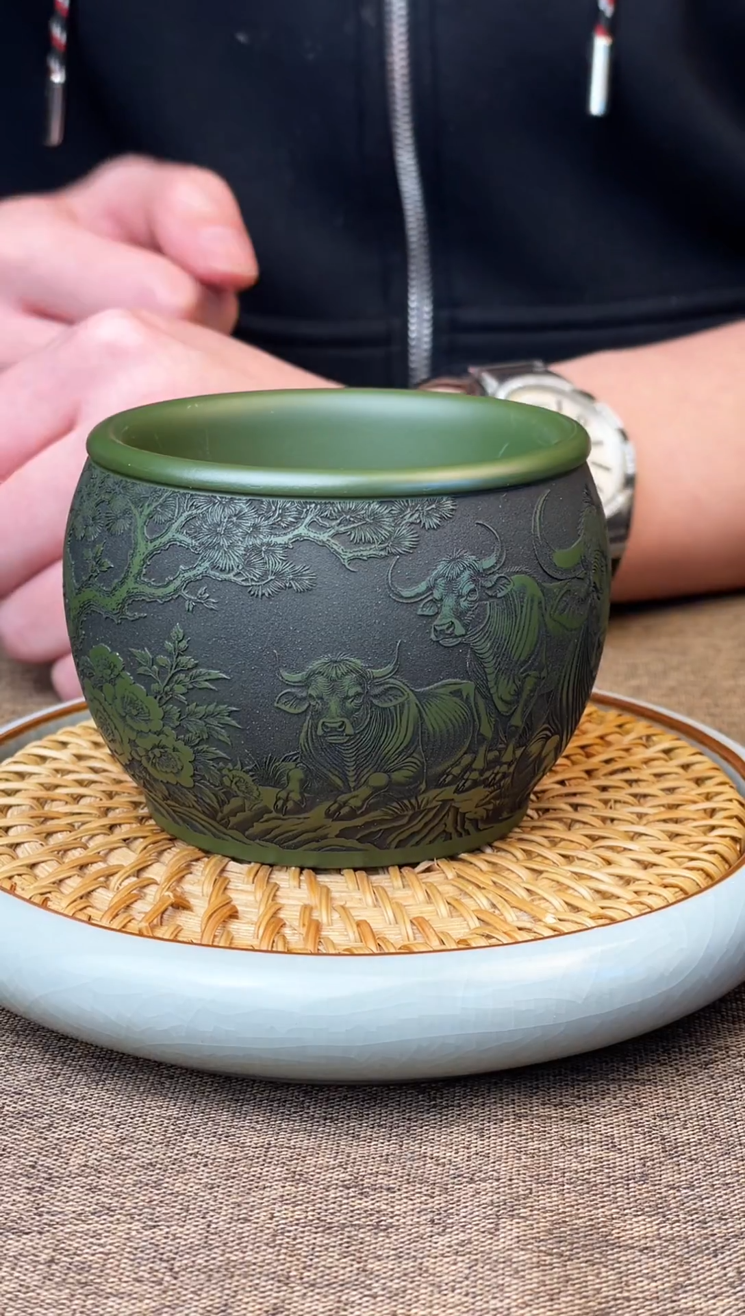 五牛图 泥中翡翠 主人杯双层