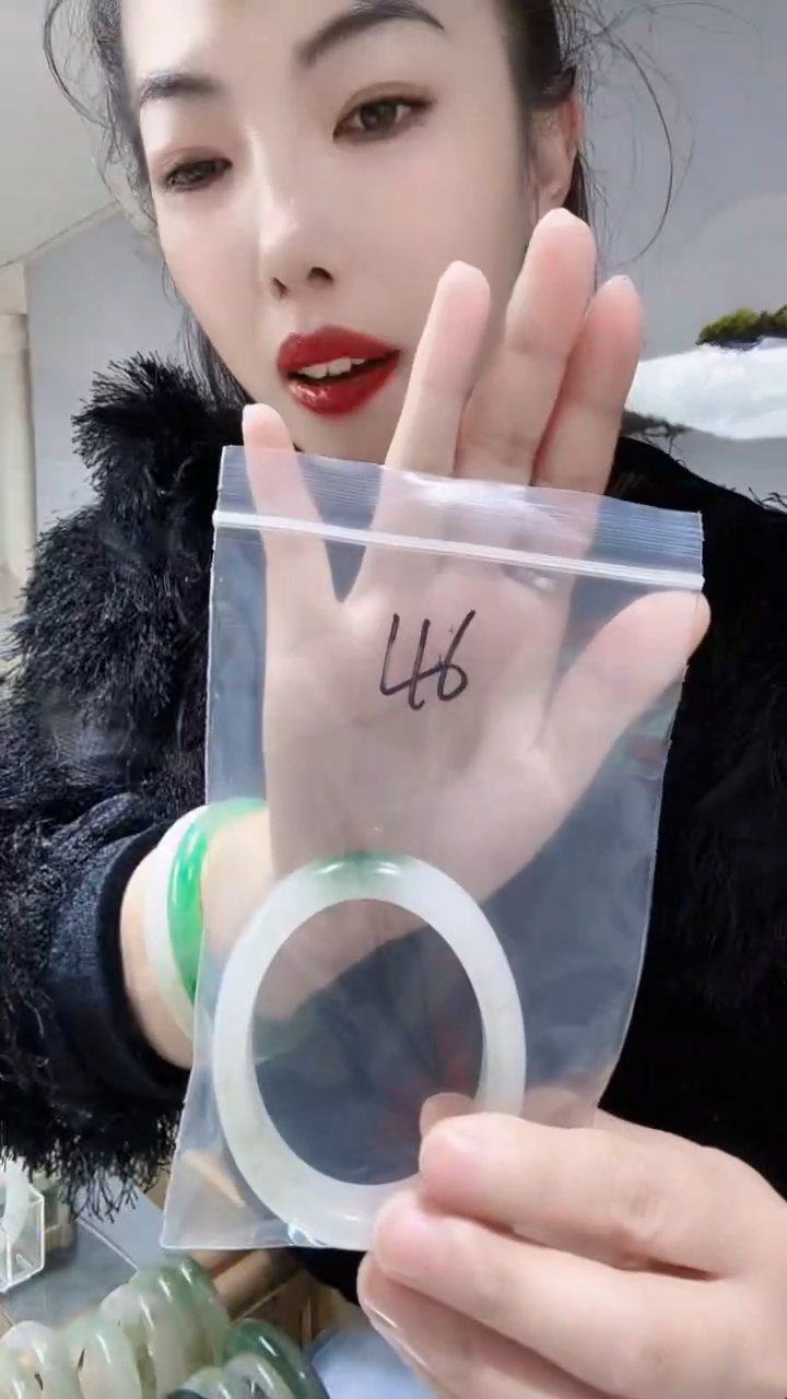 未镶嵌手镯石英质玉新疆天山翠手镯53-54 圈口