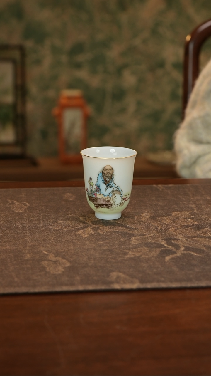 陶高*白手绘王琦人物主人杯