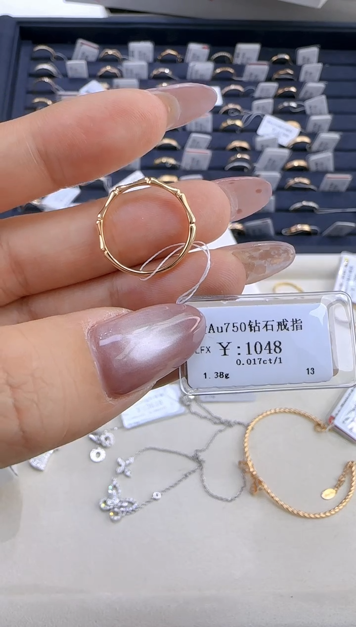 【闪购商品】钻石戒指/指环18K金镶嵌94000