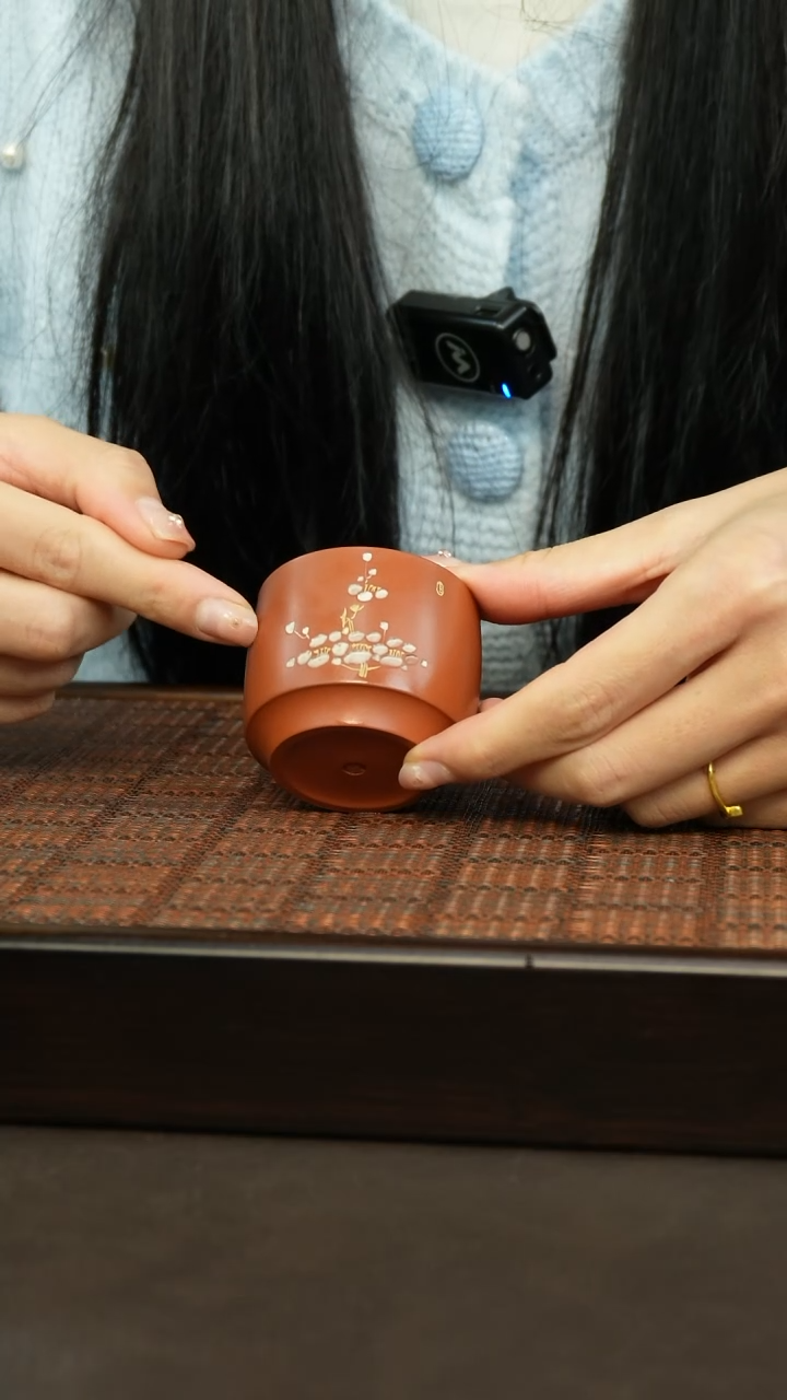 【闪购商品】坭兴陶梅花刻绘主人杯钦州红
