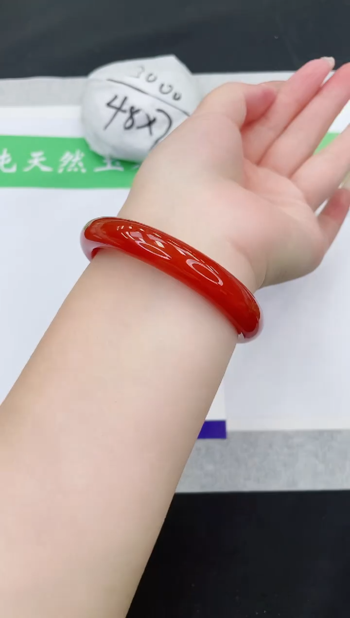 【闪购商品】石英质玉手镯未镶嵌M404-58+