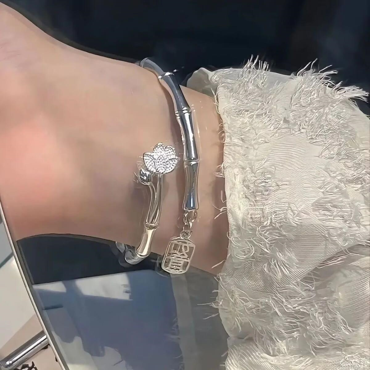 钛钢手镯 轻奢平安竹莲网红辣妹学生仙气可爱气质手镯送闺蜜戒指