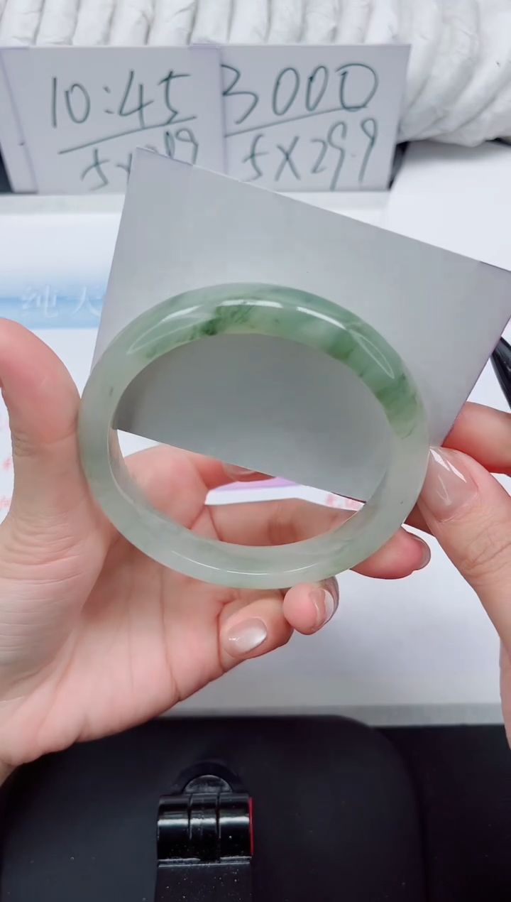 【闪购商品】石英质玉手镯未镶嵌324#64.9