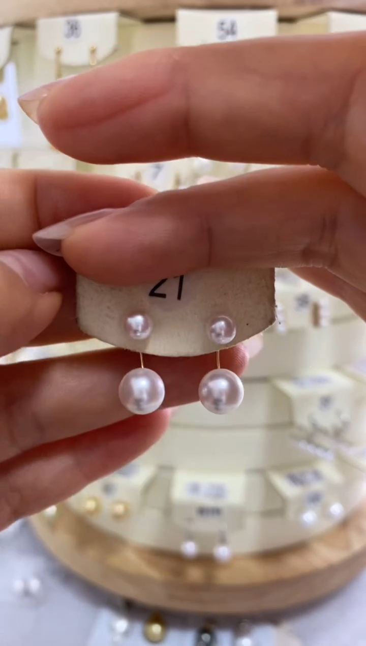 18K金镶嵌海水珍珠耳饰ak