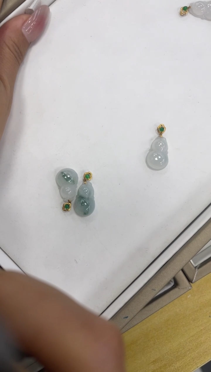 【闪购商品】翡翠吊坠(不含链)18K金镶嵌W048-161#-A4多样性发一