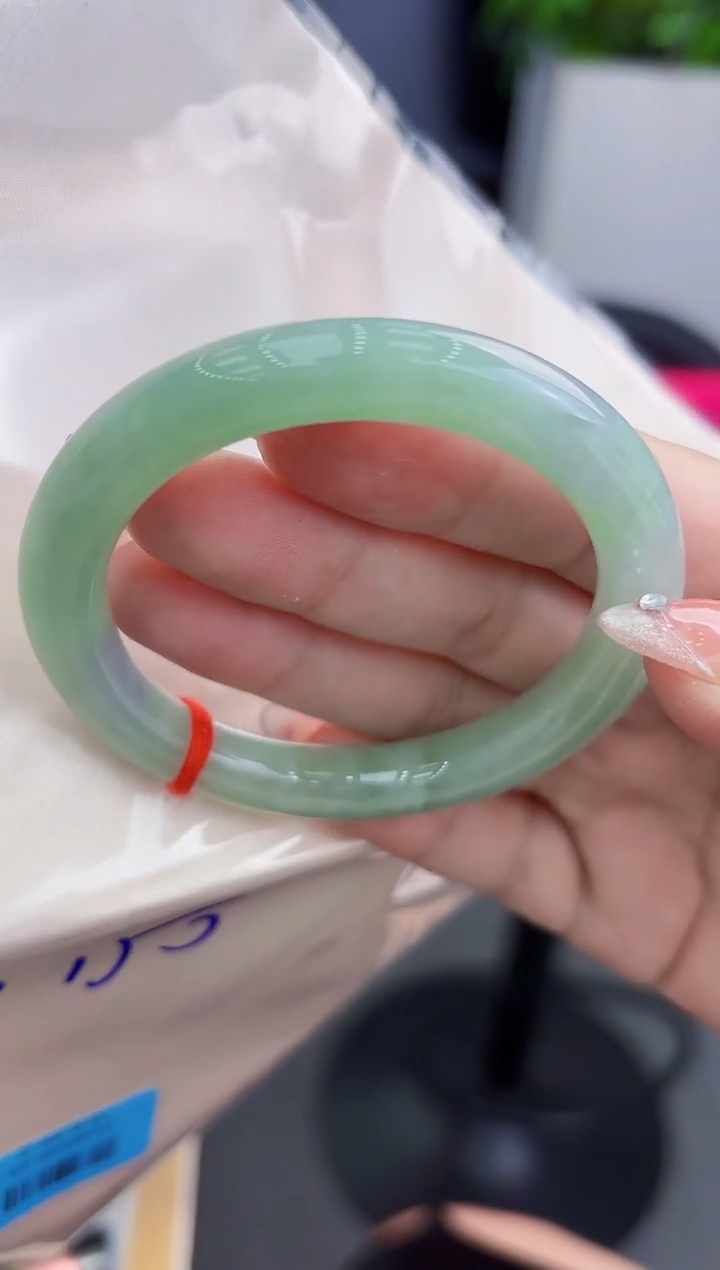 【闪购商品】翡翠手镯未镶嵌翡翠手镯