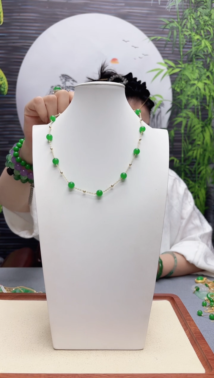 翡翠14K金镶嵌项链满天星项链