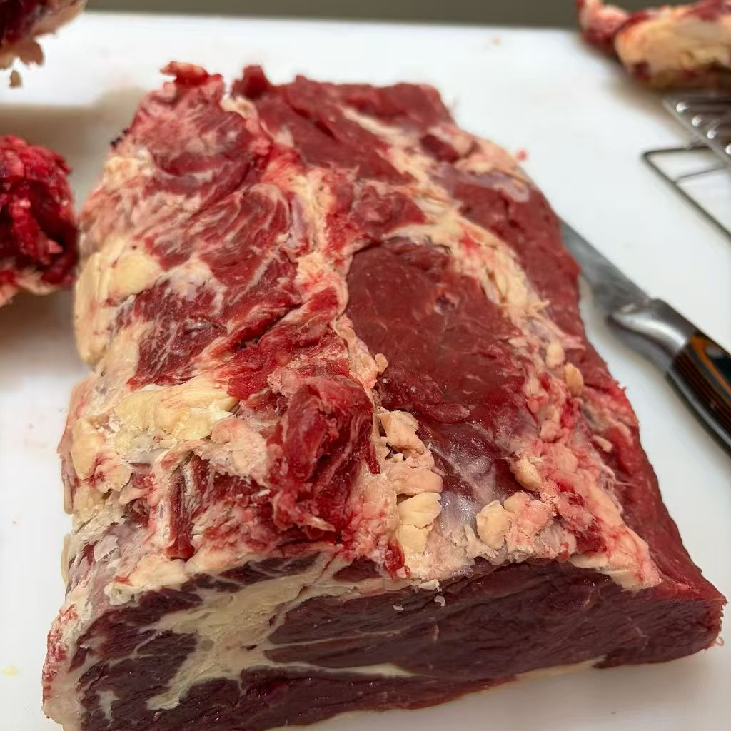 （吊龙）贵州黔西南高山放养草饲小黄纯干牛肉奶香味牛肉味顺丰包邮