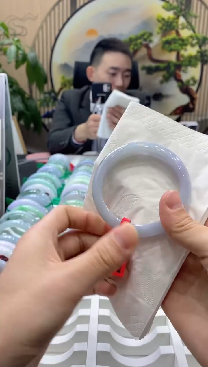 【闪购商品】翡翠手镯未镶嵌0000015527