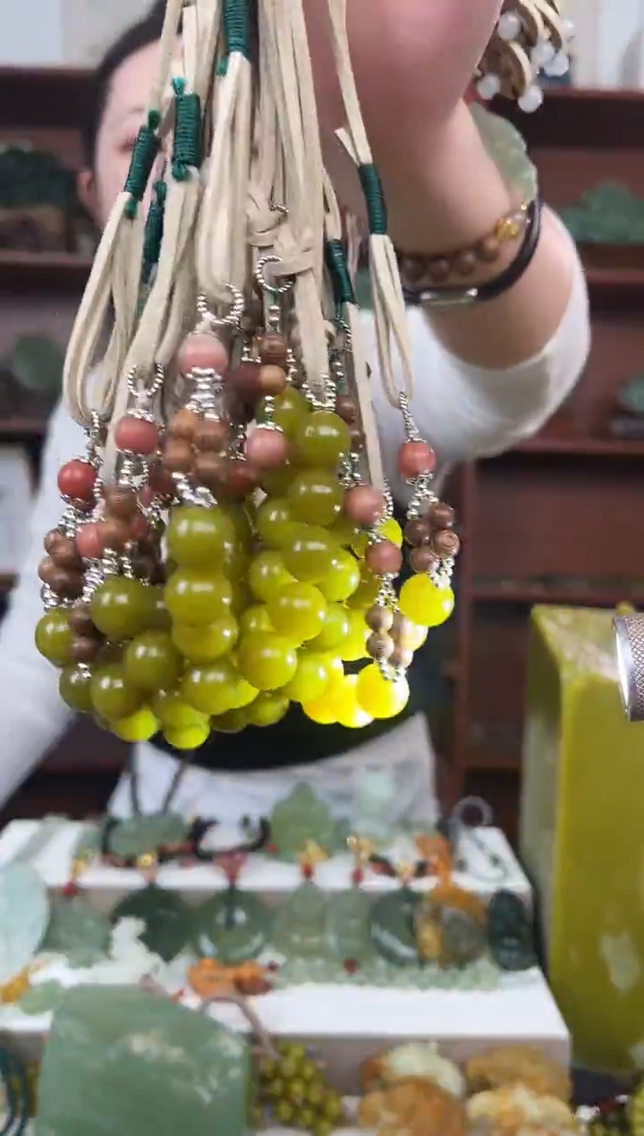 未镶嵌蛇纹石玉颈饰多样性发货拍一发一