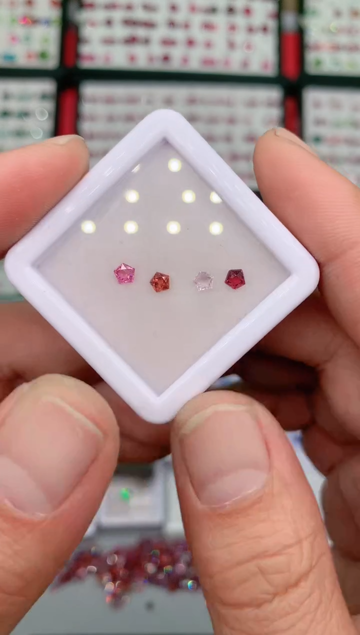 【闪购商品】尖晶石裸石未镶嵌一组