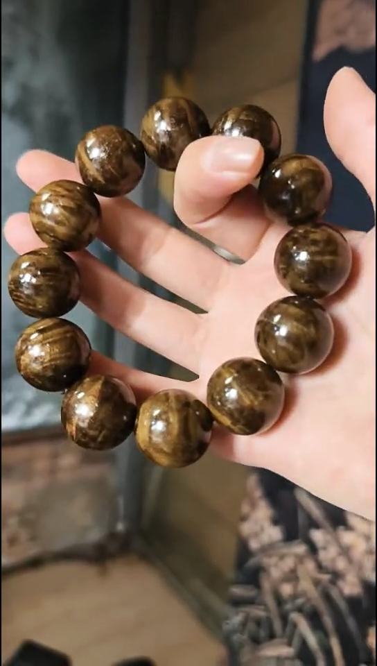 金丝楠2.0阴沉绿龙胆单圈