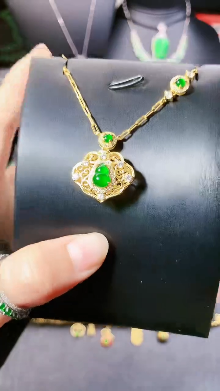 【闪购商品】翡翠项链银S925镶嵌项链