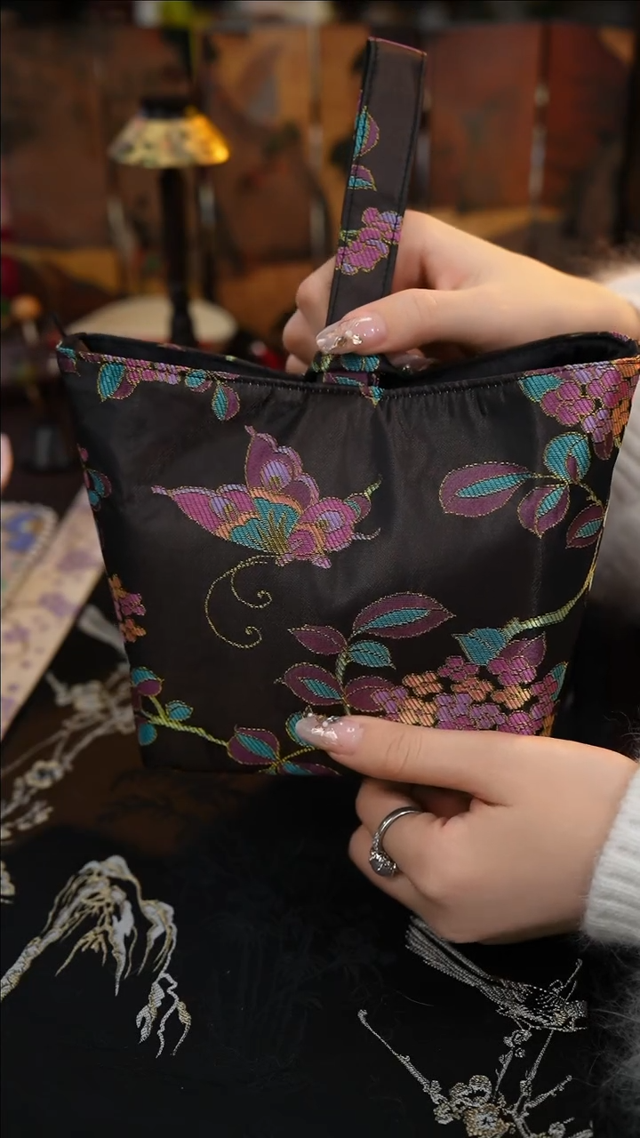 【闪购商品】景德镇大乔推荐好物刺绣茶式包